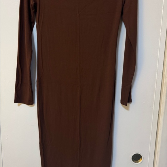 Forever 21 Brown Long Sleeve Midi Dress - Picture 6 of 6